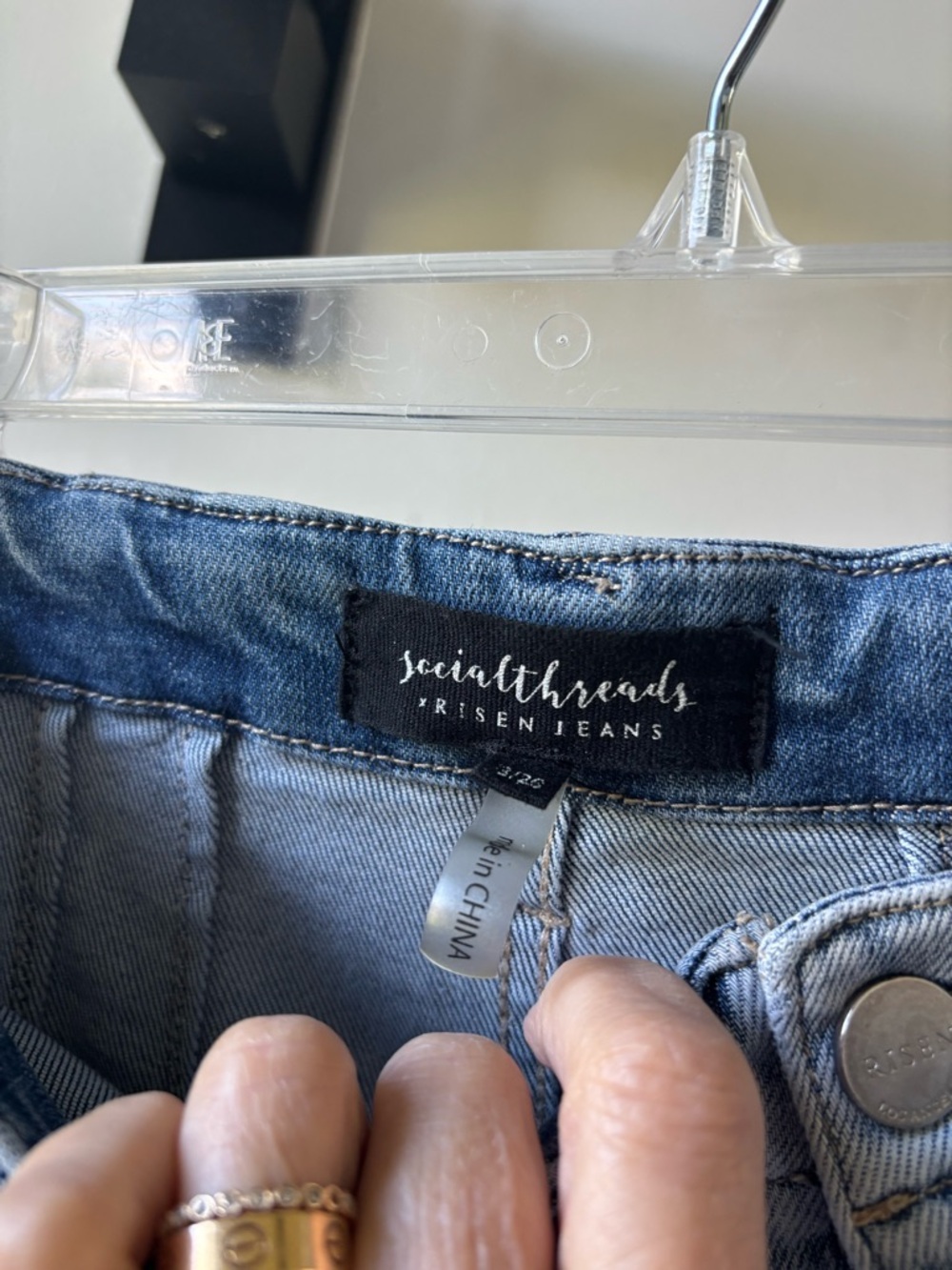 Risen Jeans by Social Threads. Women’s ,Light Blue Denim cropped wide leg. - Picture 4 of 6